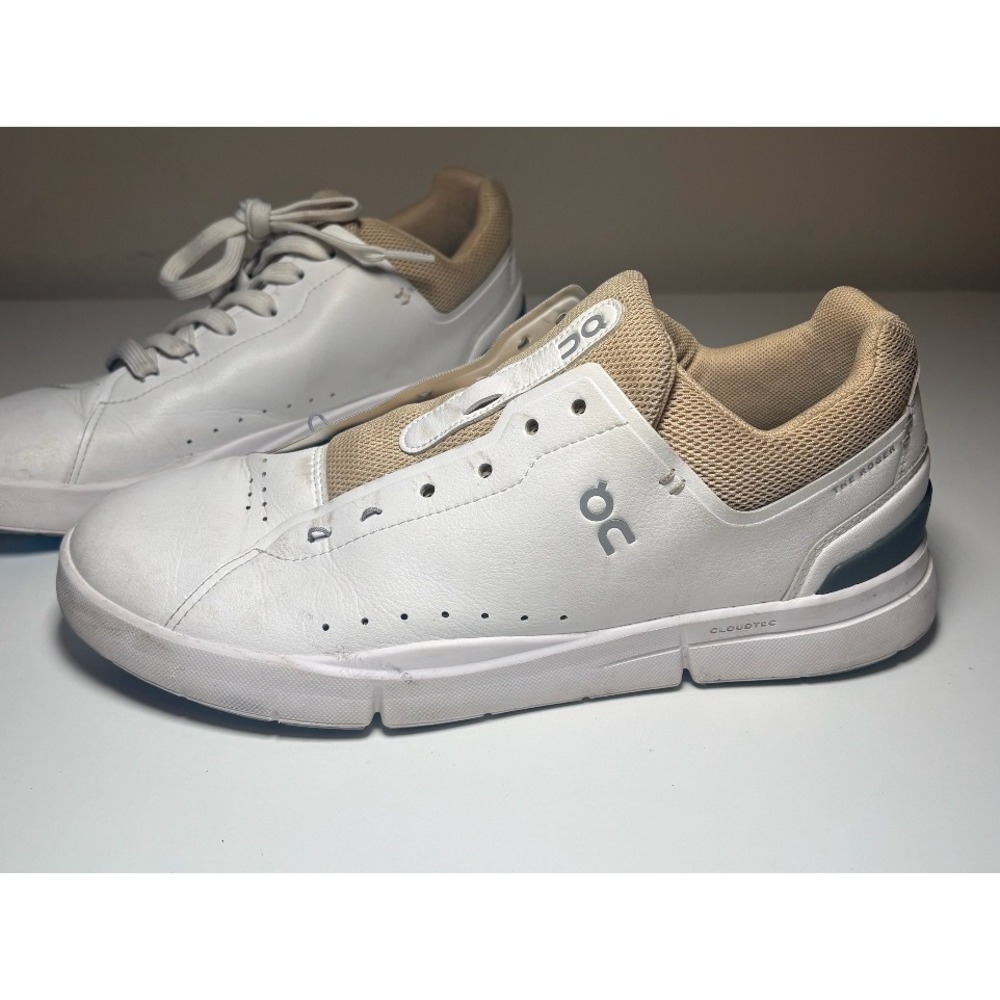 On Cloud On The Roger Advantage Women's Walking Shoes | Size 9.5